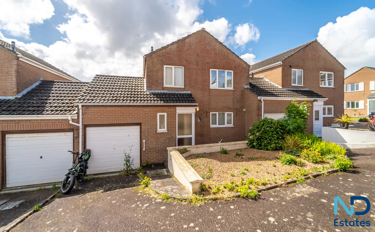 St Helier - Three Bedroom Home with Garden, Garage and Parking, St Helier — photo 1 of 5