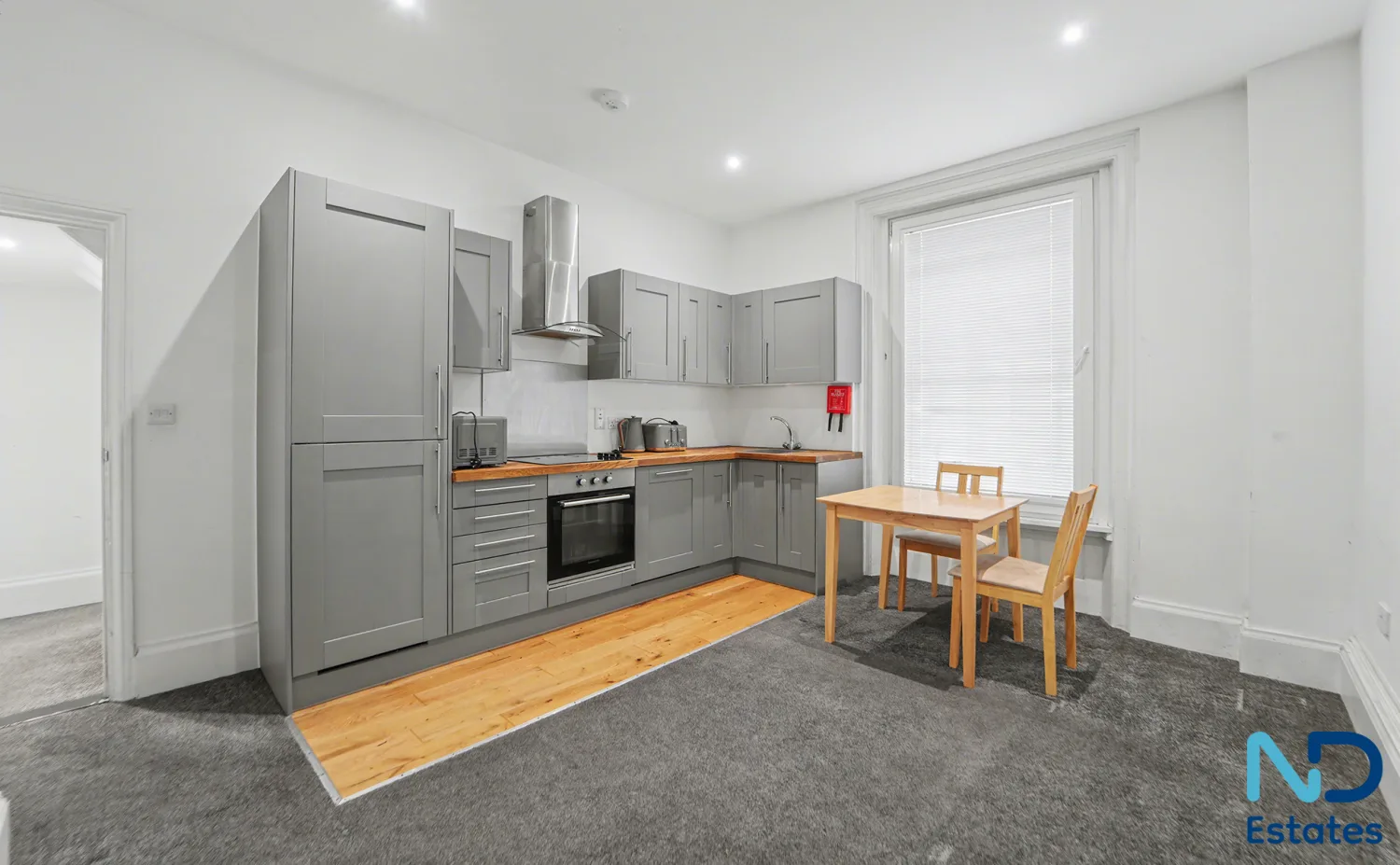 St Helier - One Bedroom Apartment in Town, St Helier — photo 3 of 5