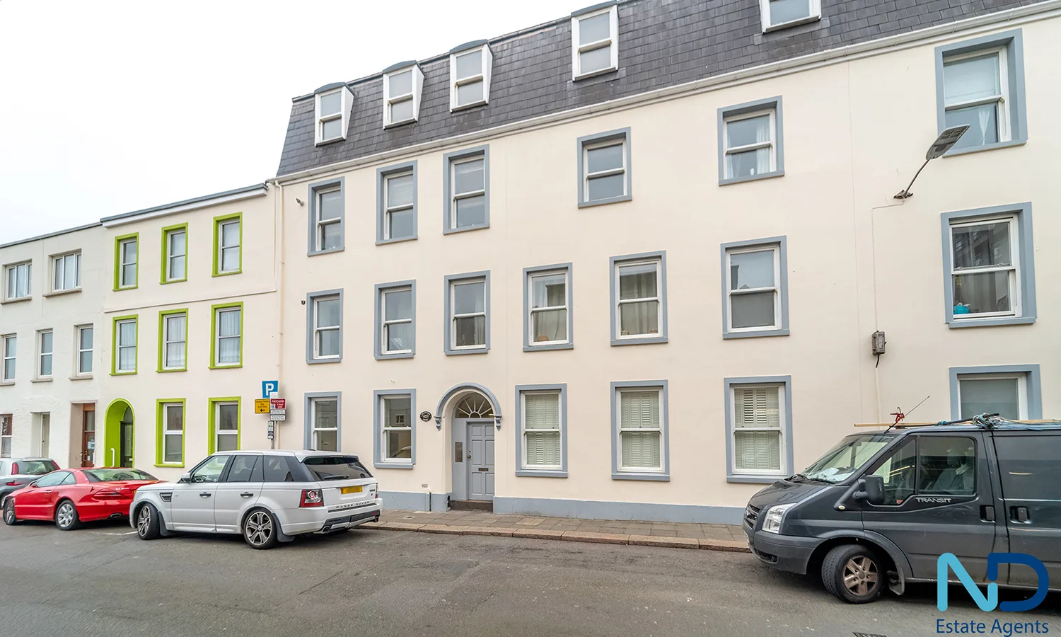St Helier - Two Bedroom Apartment with Parking, St Helier — photo 1 of 22