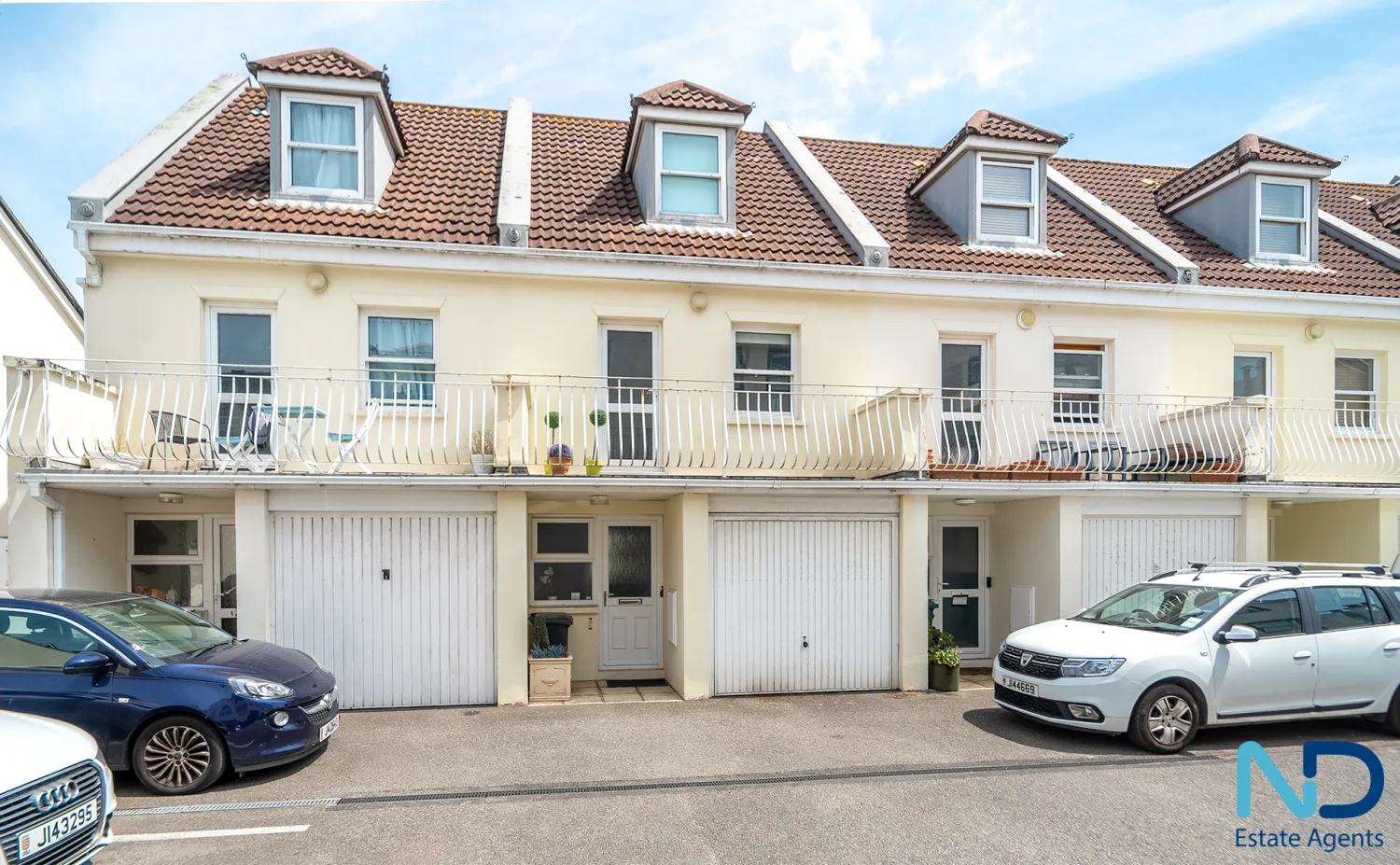 St Helier - Two Bedroom Home with Garden, Garage and Balcony, St Helier — photo 1 of 27