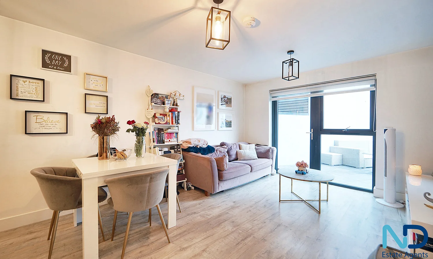 St Helier - One Bedroom Apartment with Patio at College Gardens, St Helier — photo 3 of 4