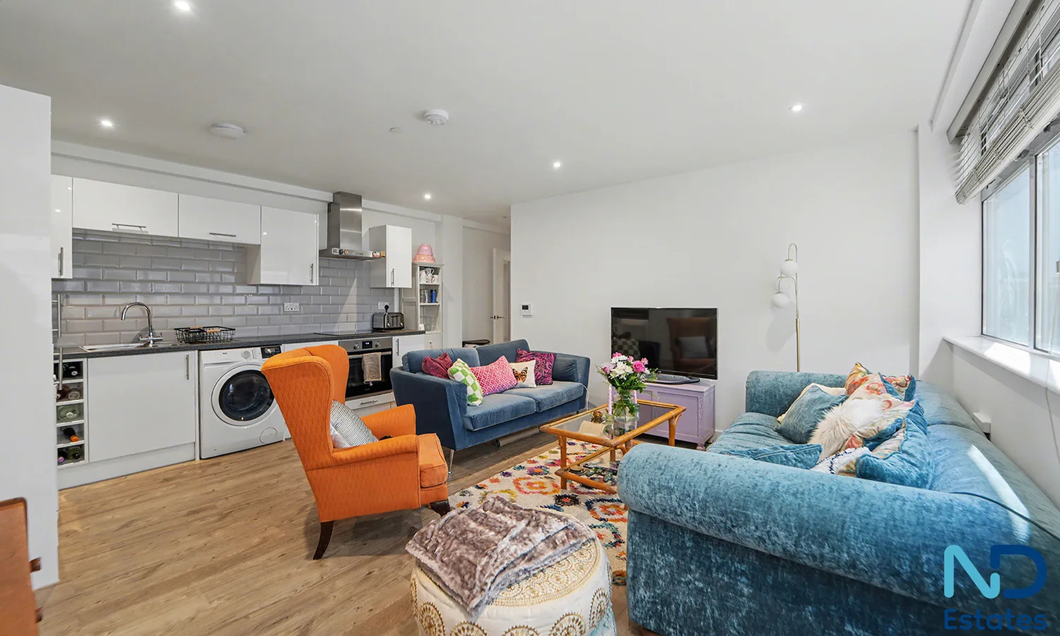 St Helier - Two Bedroom Ground Floor Apartment in Town, St Helier — photo 2