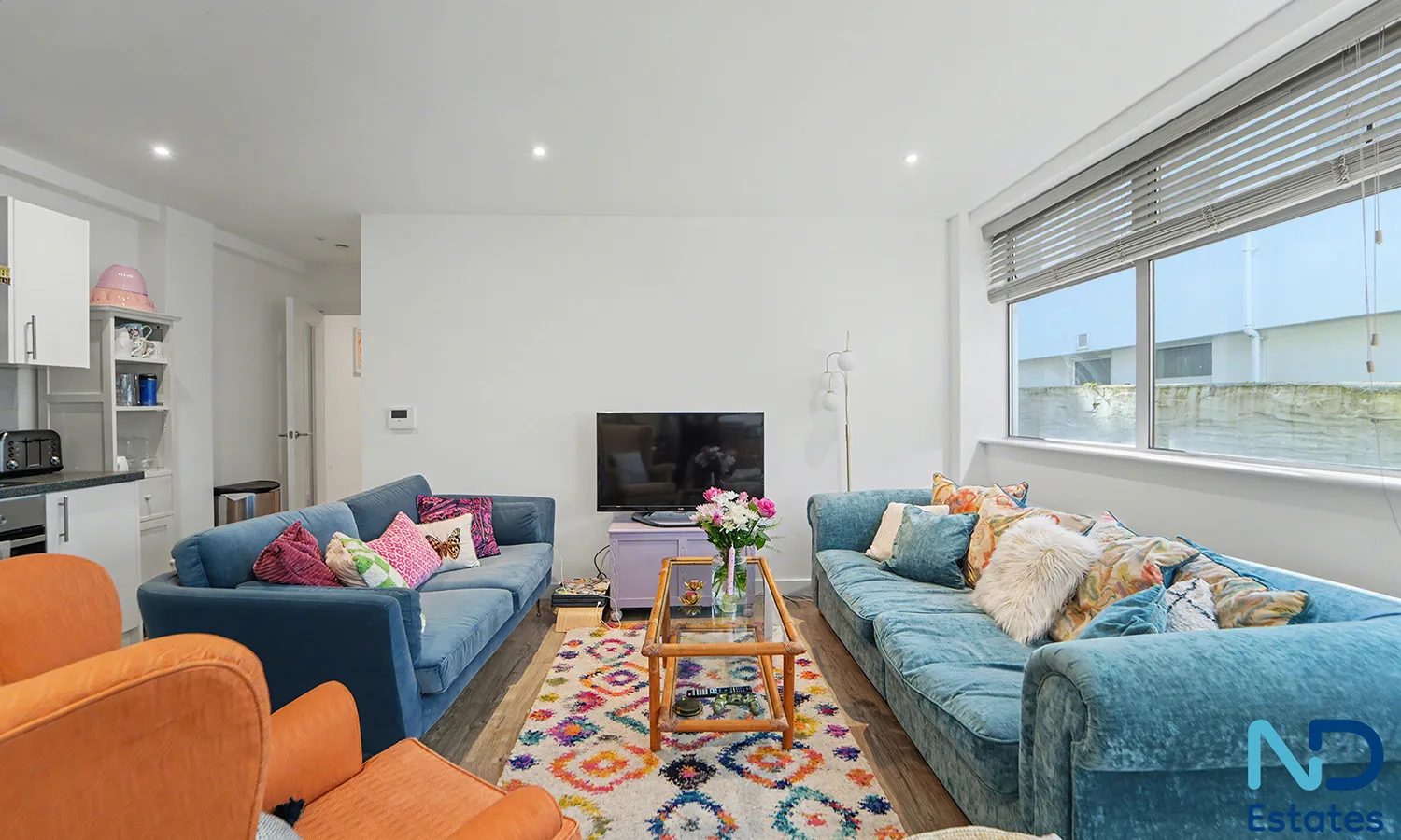 St Helier - Two Bedroom Ground Floor Apartment in Town, St Helier — photo 3