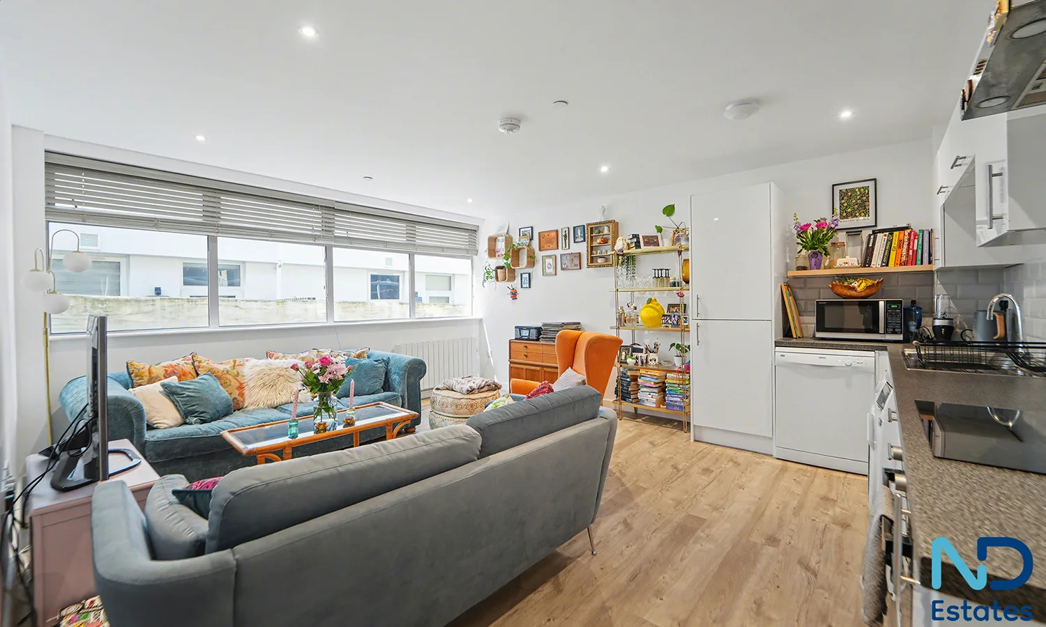 St Helier - Two Bedroom Ground Floor Apartment in Town, St Helier — photo 5
