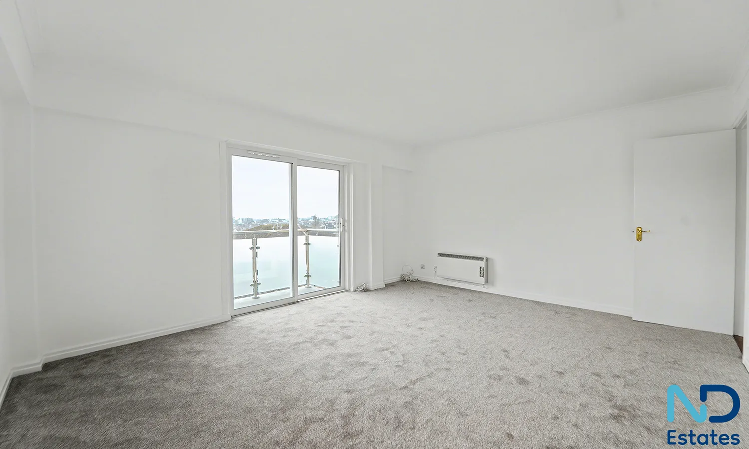 St Helier - One Bedroom Apartment with Views over Town, St Helier — photo 5 of 16