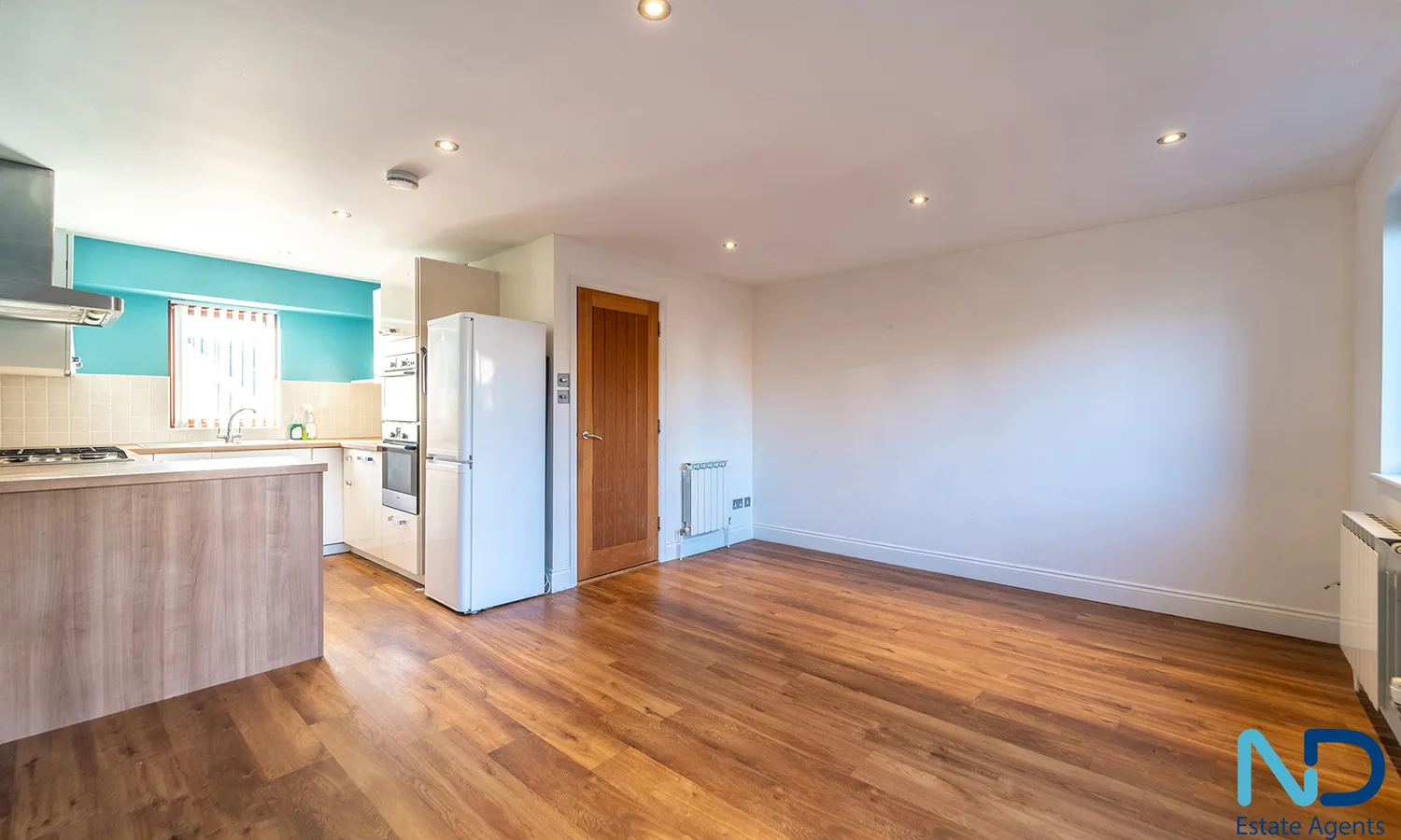 St Helier - One Bedroom Home with Study and Parking plus Garden, St Helier — photo 4 of 5