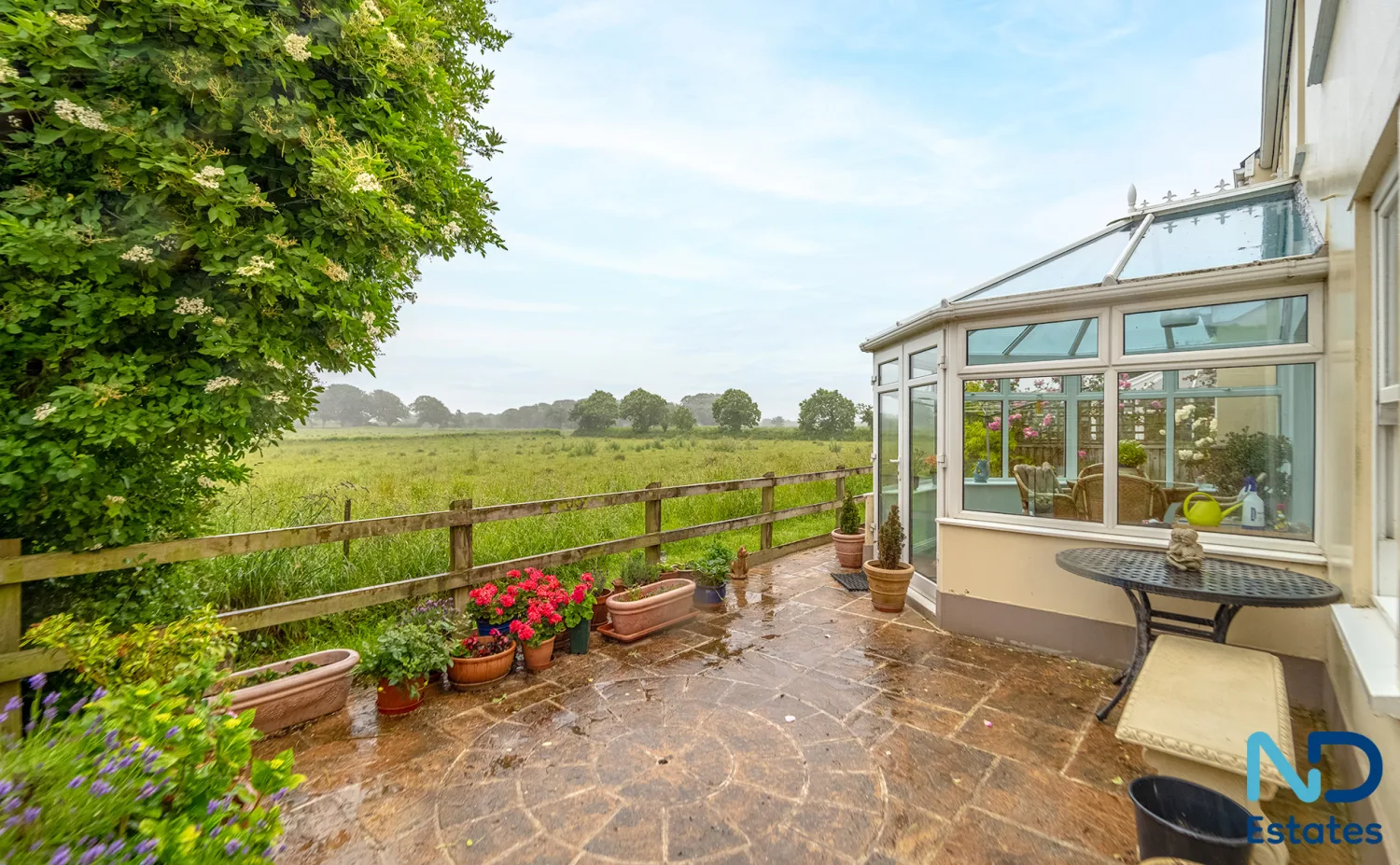 St Mary - Three Bedroom House with Conservatory, Garden, Garage and Parking, St Mary — photo 1 of 5