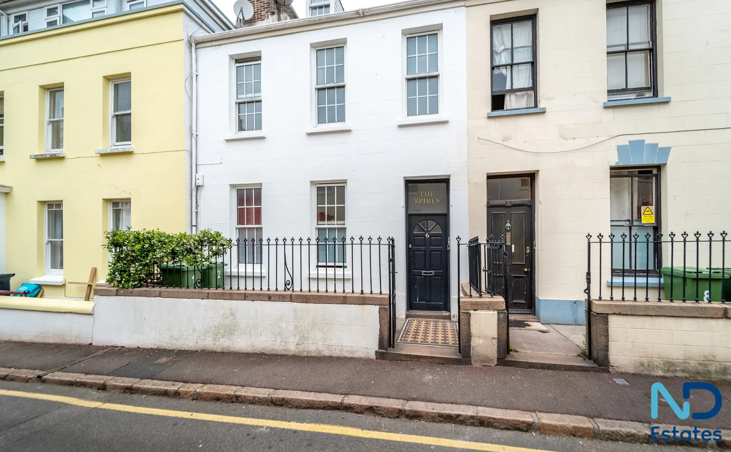 St Helier - 2/3 Bedroom split level Apartment with Private Garden, St Helier — photo 1 of 23